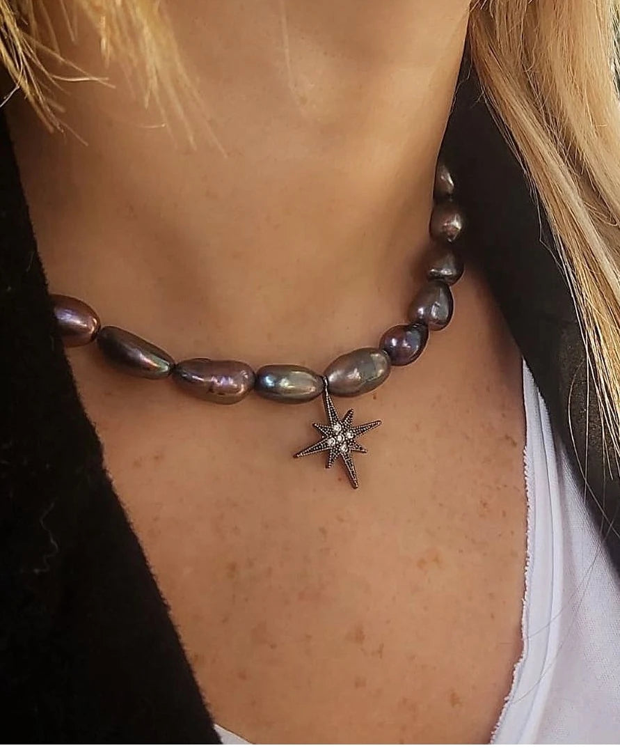 Black Pearl, Siyah Ýnci Kolye